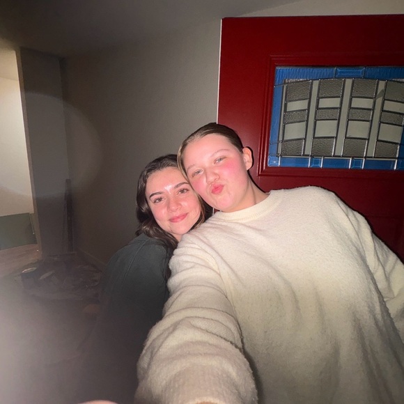 Meet your Posher, Serenity - Picture 2 of 8